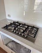 Five-burner gas cooktop installed in a Christchurch kitchen